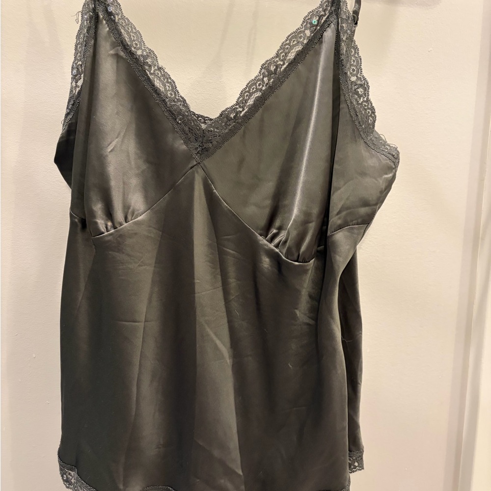Green 100% Silk Top with Lace Detail